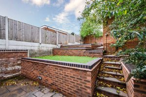 Photo 17- click for photo gallery